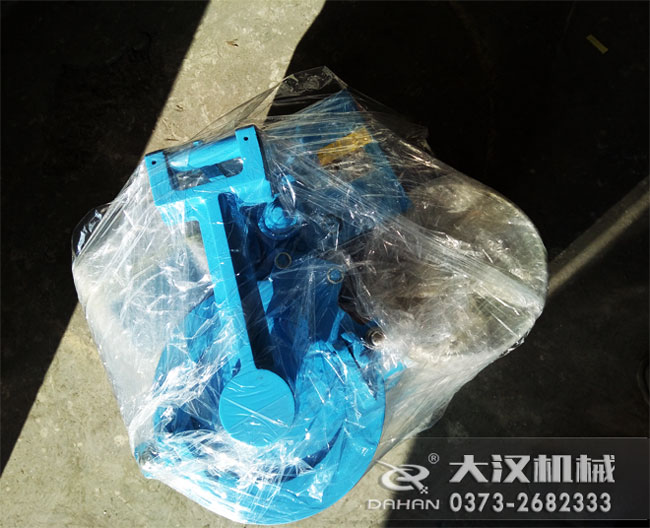 BZJ-300型拍擊式標準振篩機發貨 BZJ-300型拍擊式標準振篩機發貨